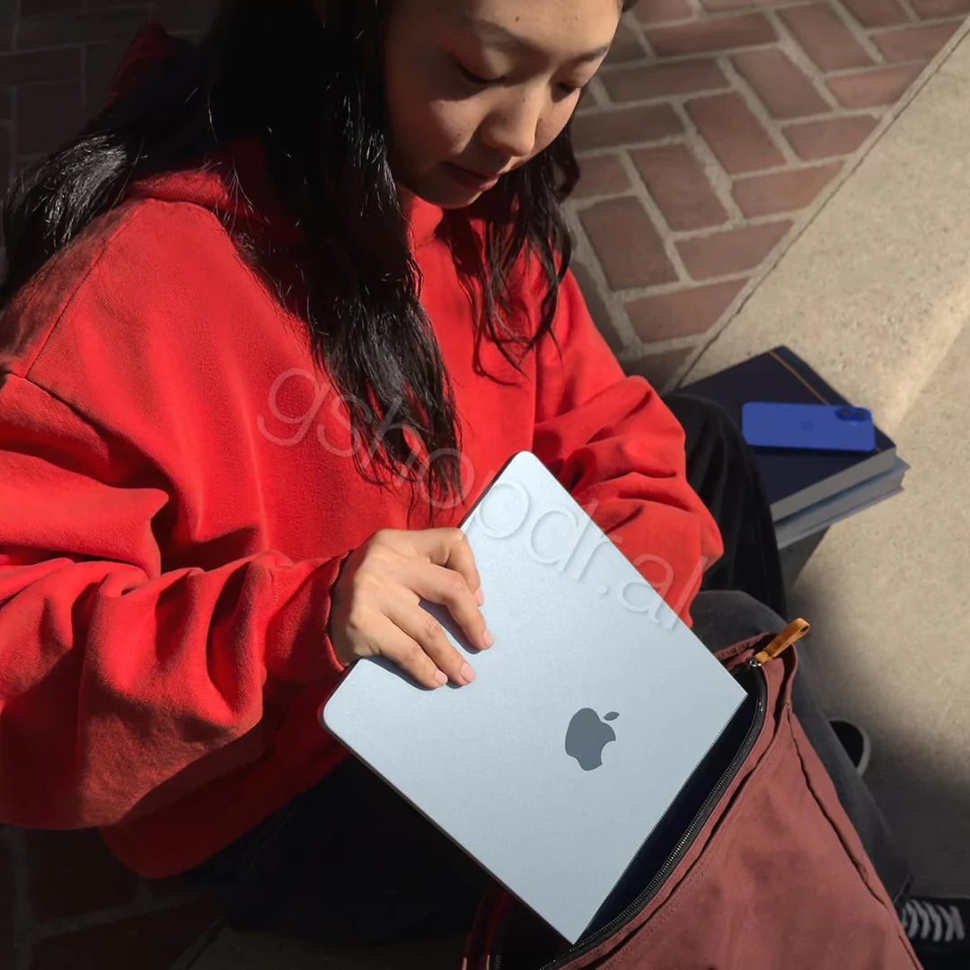 MacBook Air 13" M4