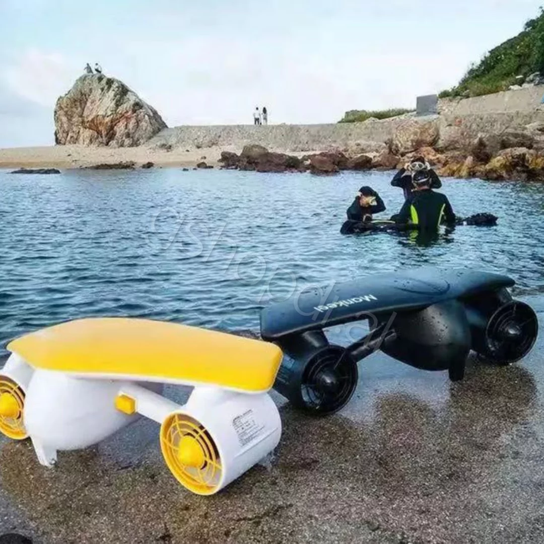 Scooter uje Manteel W7 Durres