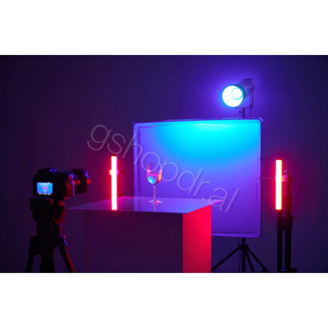 Drite LED Profesionale 300W Durres